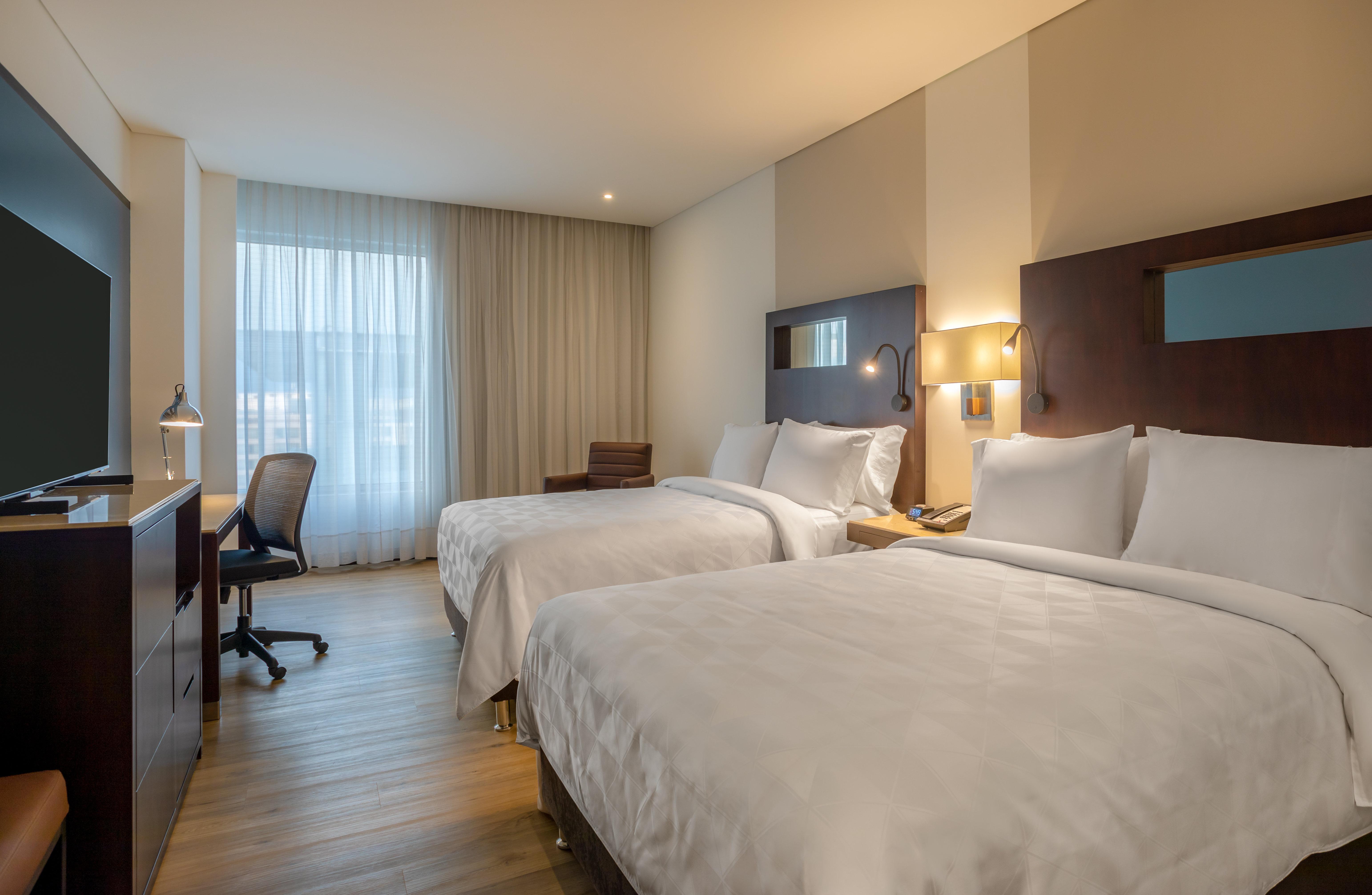 Holiday Inn Bogota Airport By Ihg מראה חיצוני תמונה