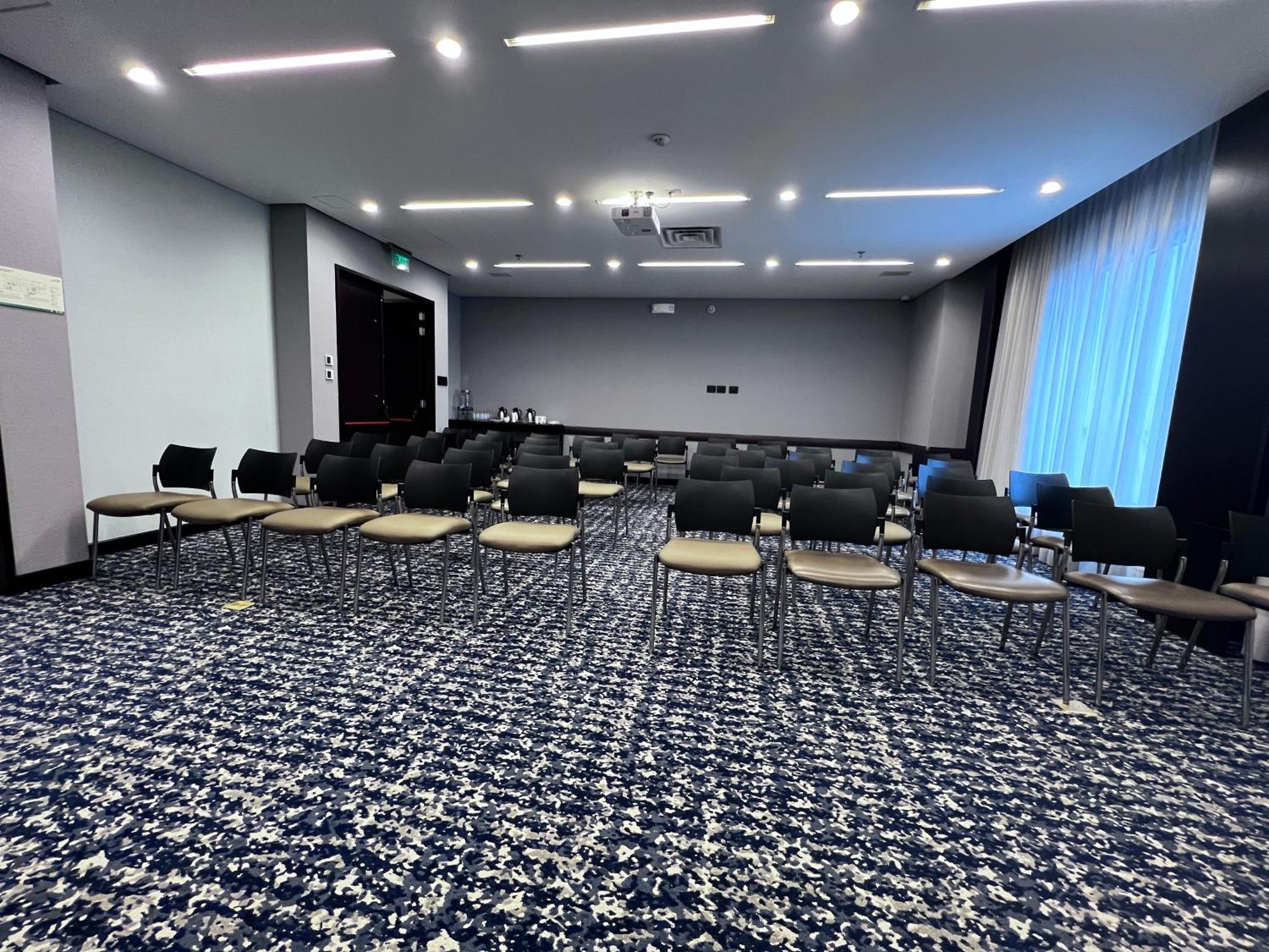 Holiday Inn Bogota Airport By Ihg מראה חיצוני תמונה